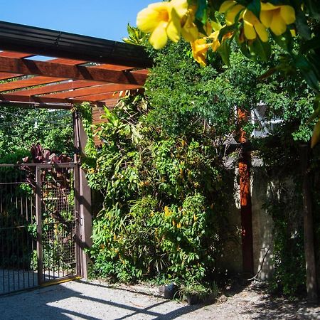 Pantai Chill House Hostel Florianopolis Exterior photo